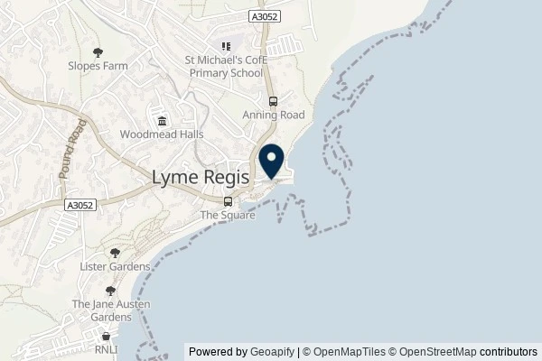 Map showing the area around: Dan Q found GC61PA7 In the Lyme light