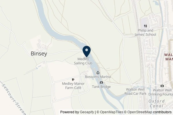 Map showing the area around: Dan Q found GLW4HX2Q my first geocach