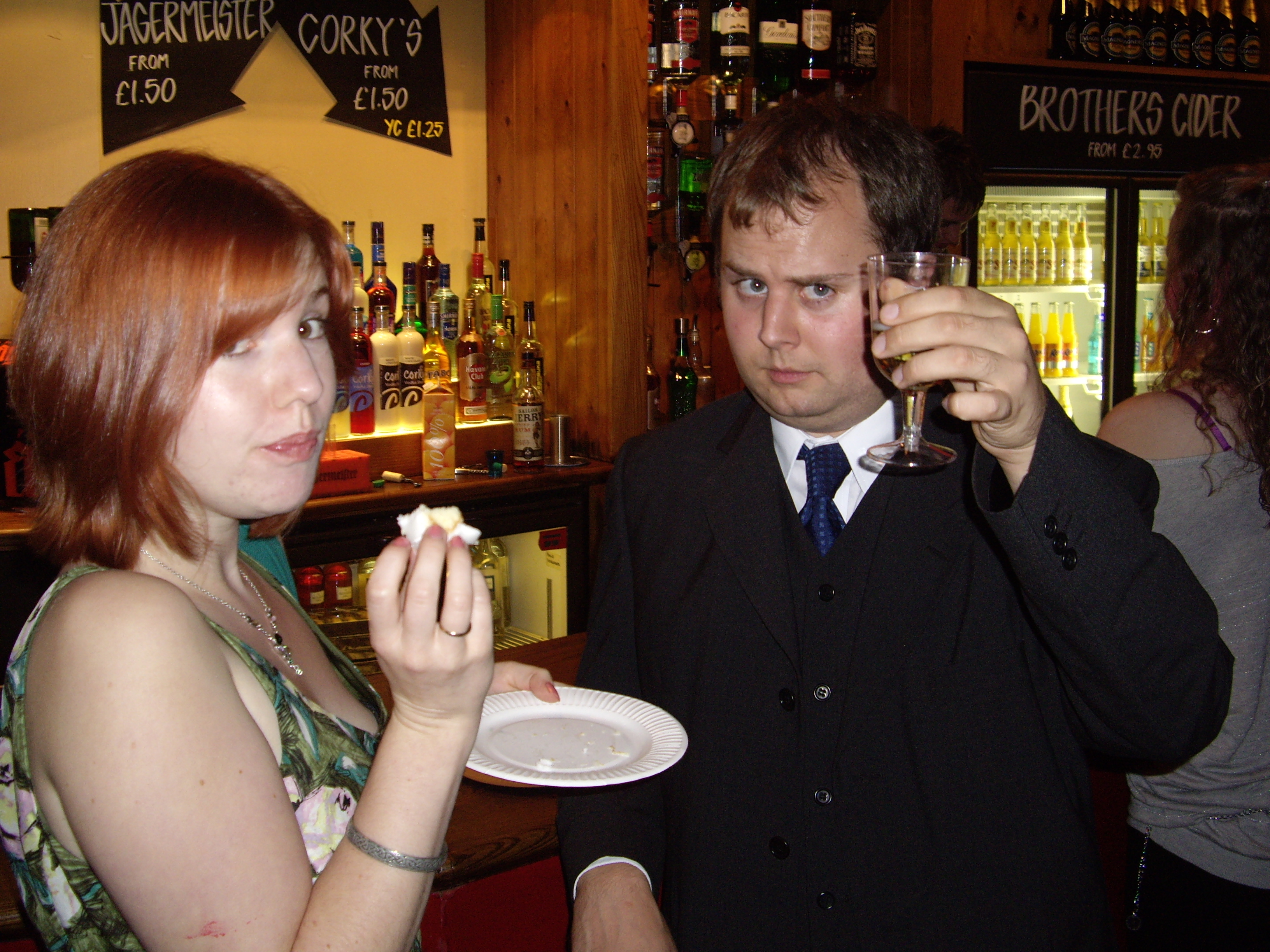 Sian & Andy eat cake