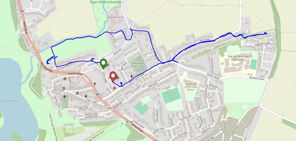 Map showing a walk around Woodstock.