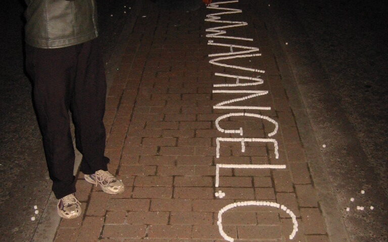 www.avangel.com in sugar cubes, 1