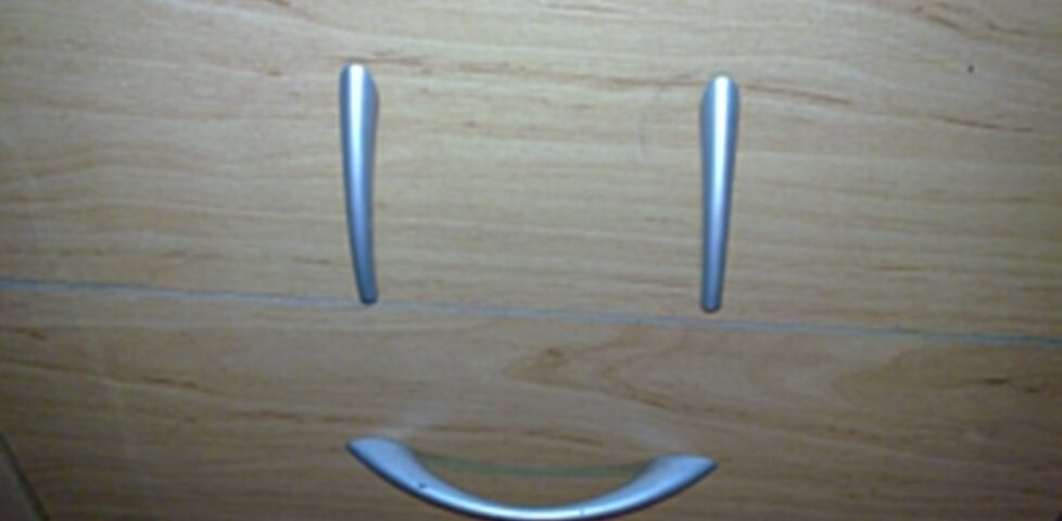Image representing post: Happy Broken Desk Is Happy