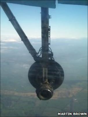Image representing post: "Passengers who saw a wheel fall off a plane as it took off did not immediately inform the crew, a report has said."