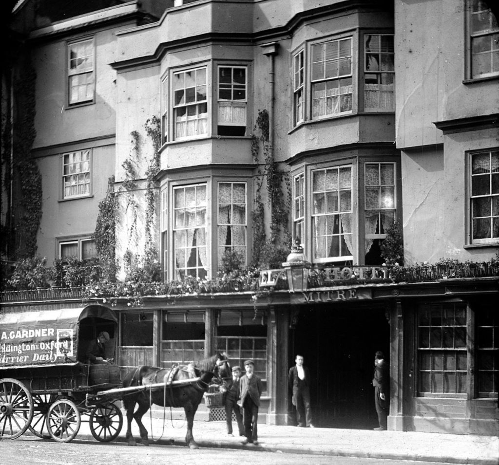 Oxford stagecoach