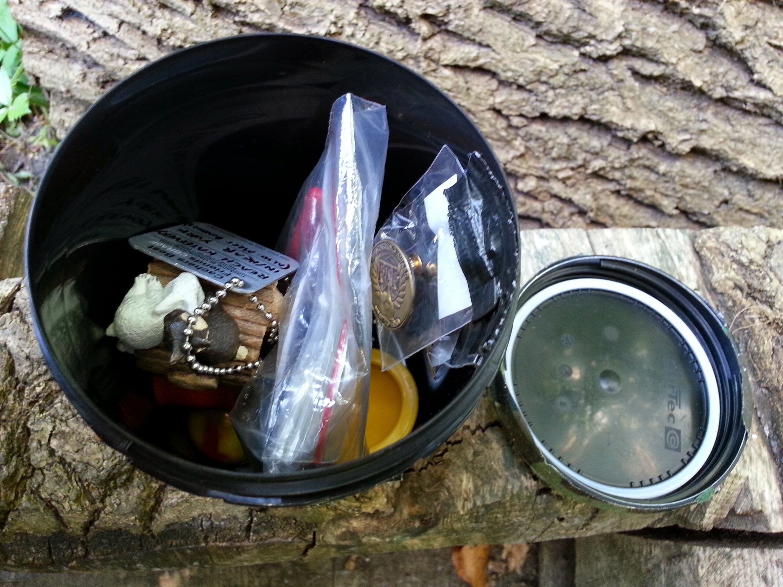 Full image of Geocache GC591VV, ready to hide
