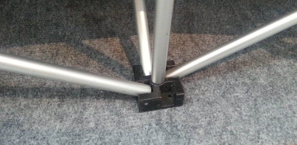 Table with swastika-shaped feet