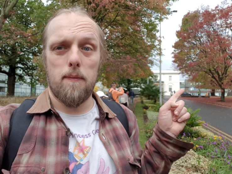 Dan pointing to OK02FE