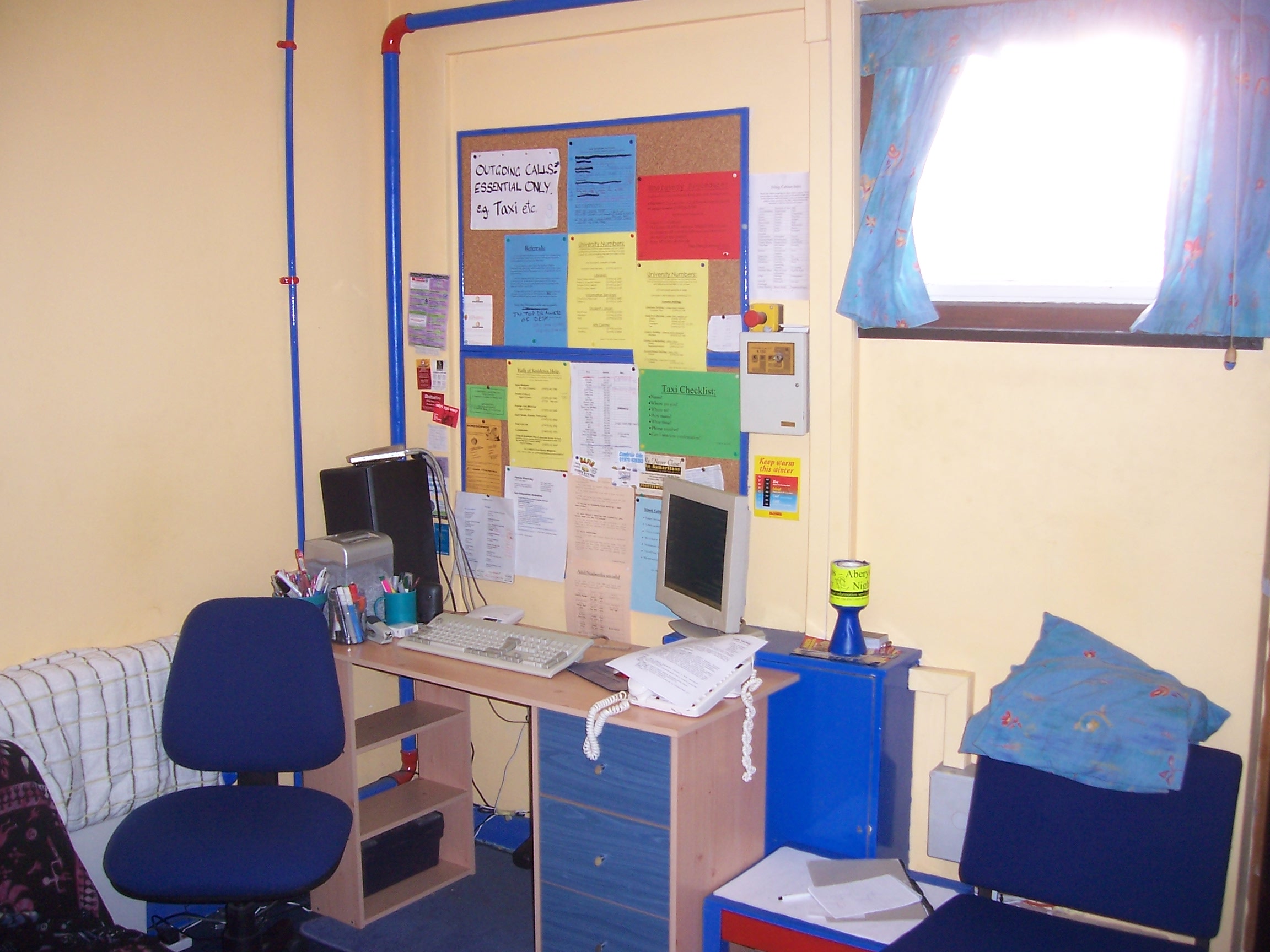 Full image of Aberystwyth Nightline calltaking office circa 2006