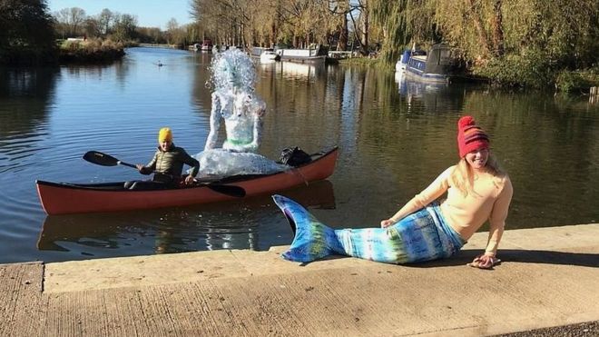 Lindsey Cole is swimming part of the River Thames to raise awareness of single-use plastic