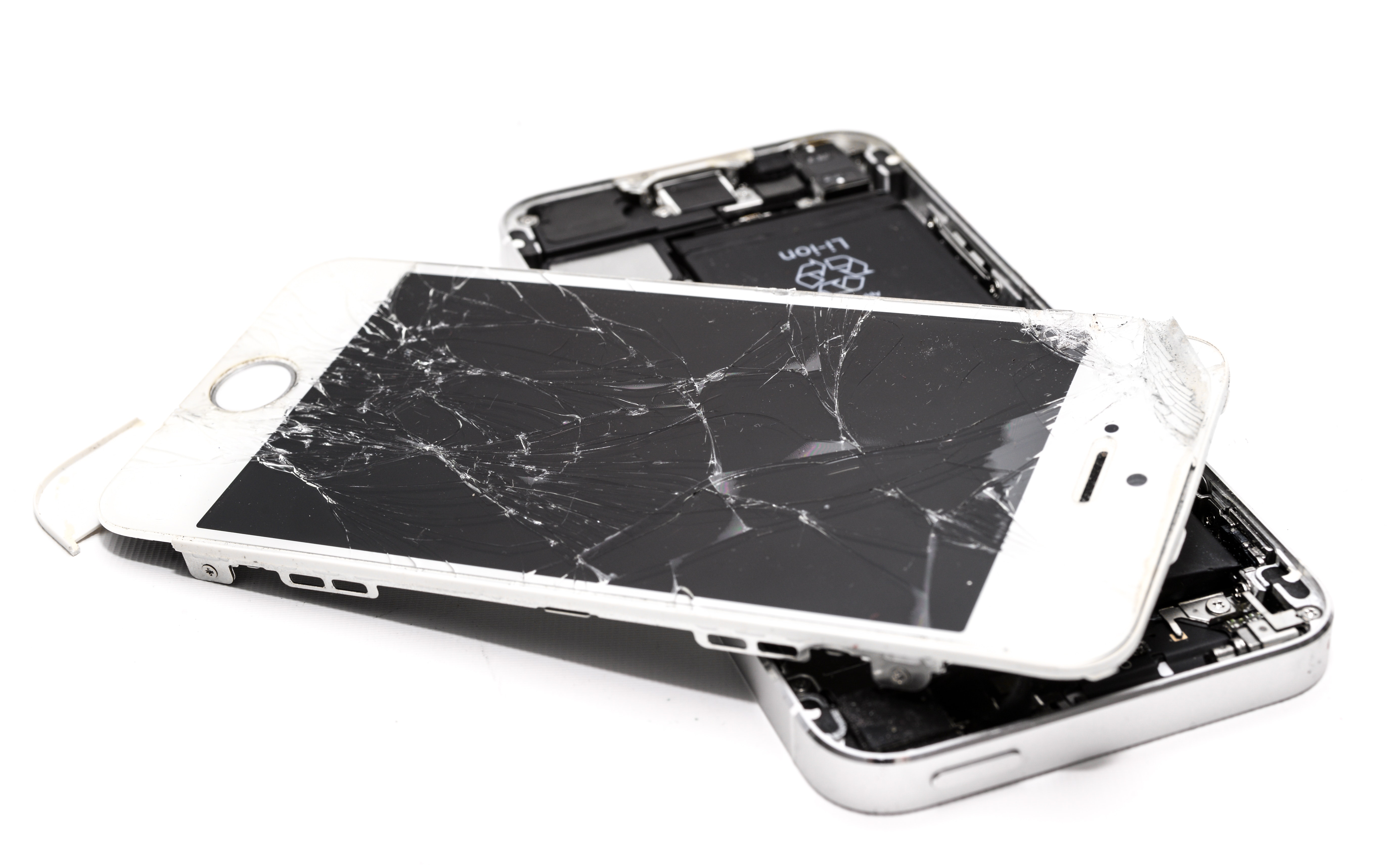Full image of Thoroughly broken iPhone.