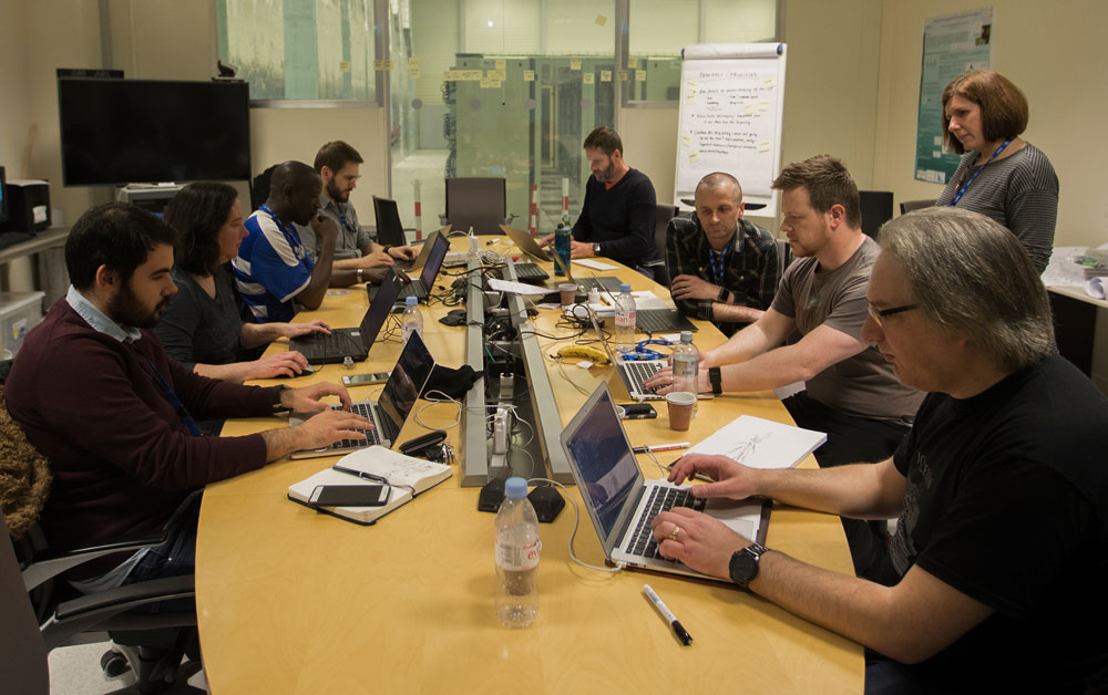 Geeks hacking on WorldWideWeb reborn
