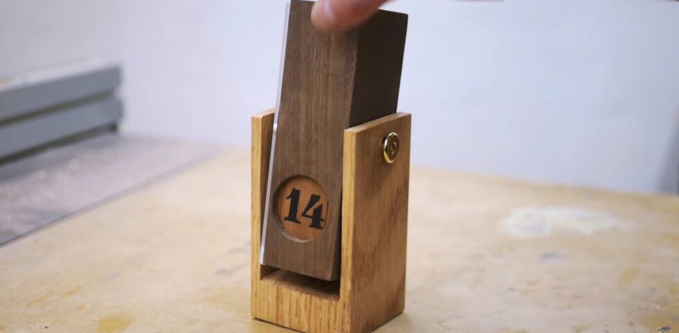 Image representing post: Perpetual Flip Calendar