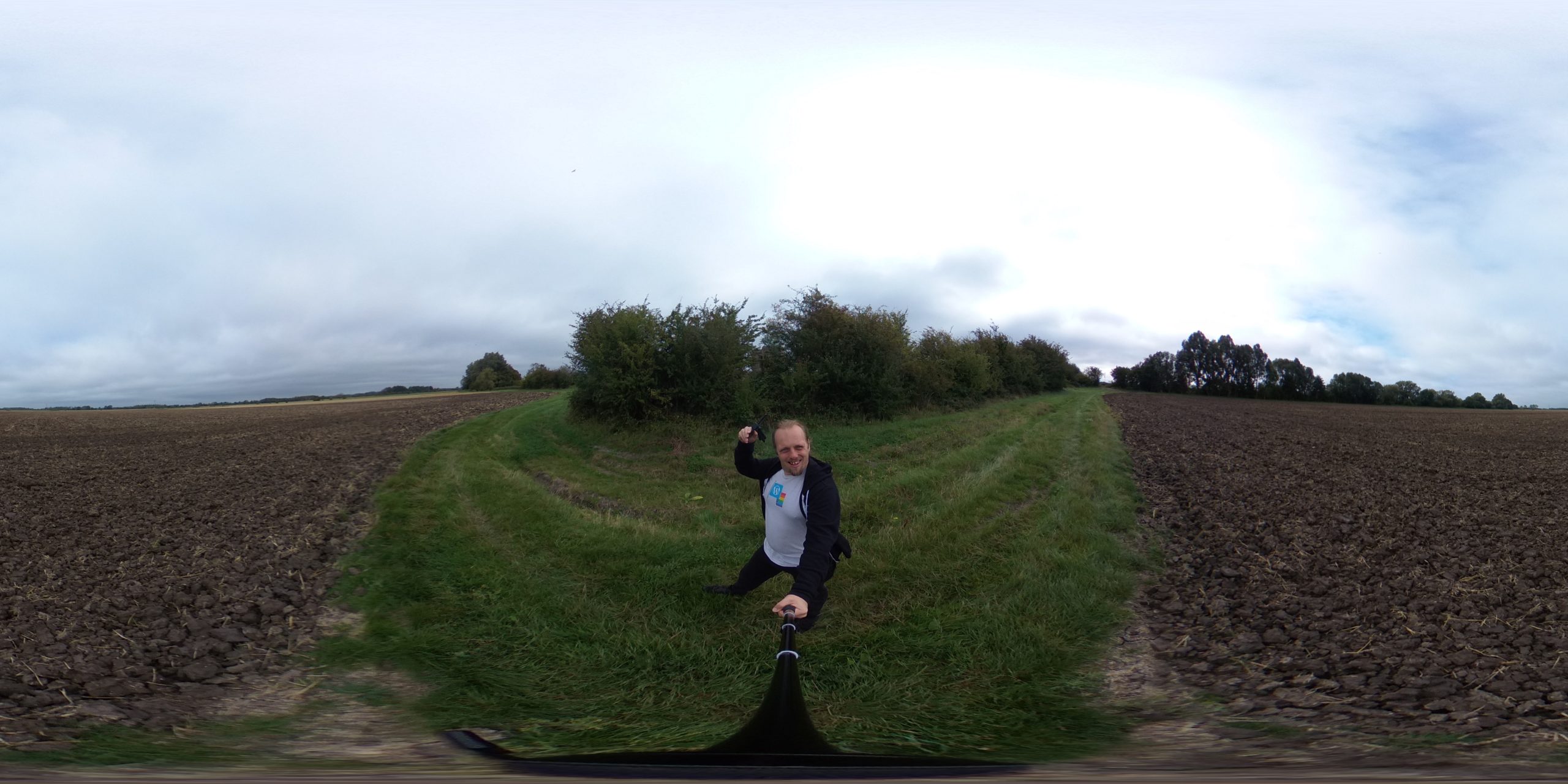 Full image of 360° panoramic VR photo of the 2020-09-09 51 -1 geohashpoint
