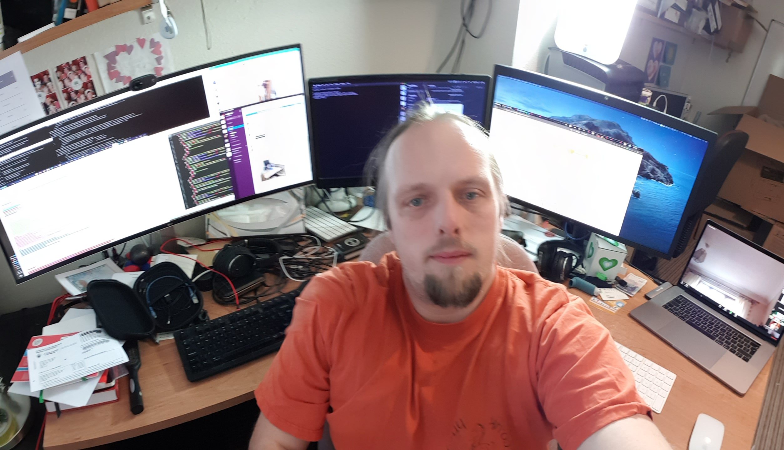Full image of Dan remotely attends IndieWebCamp London 2020
