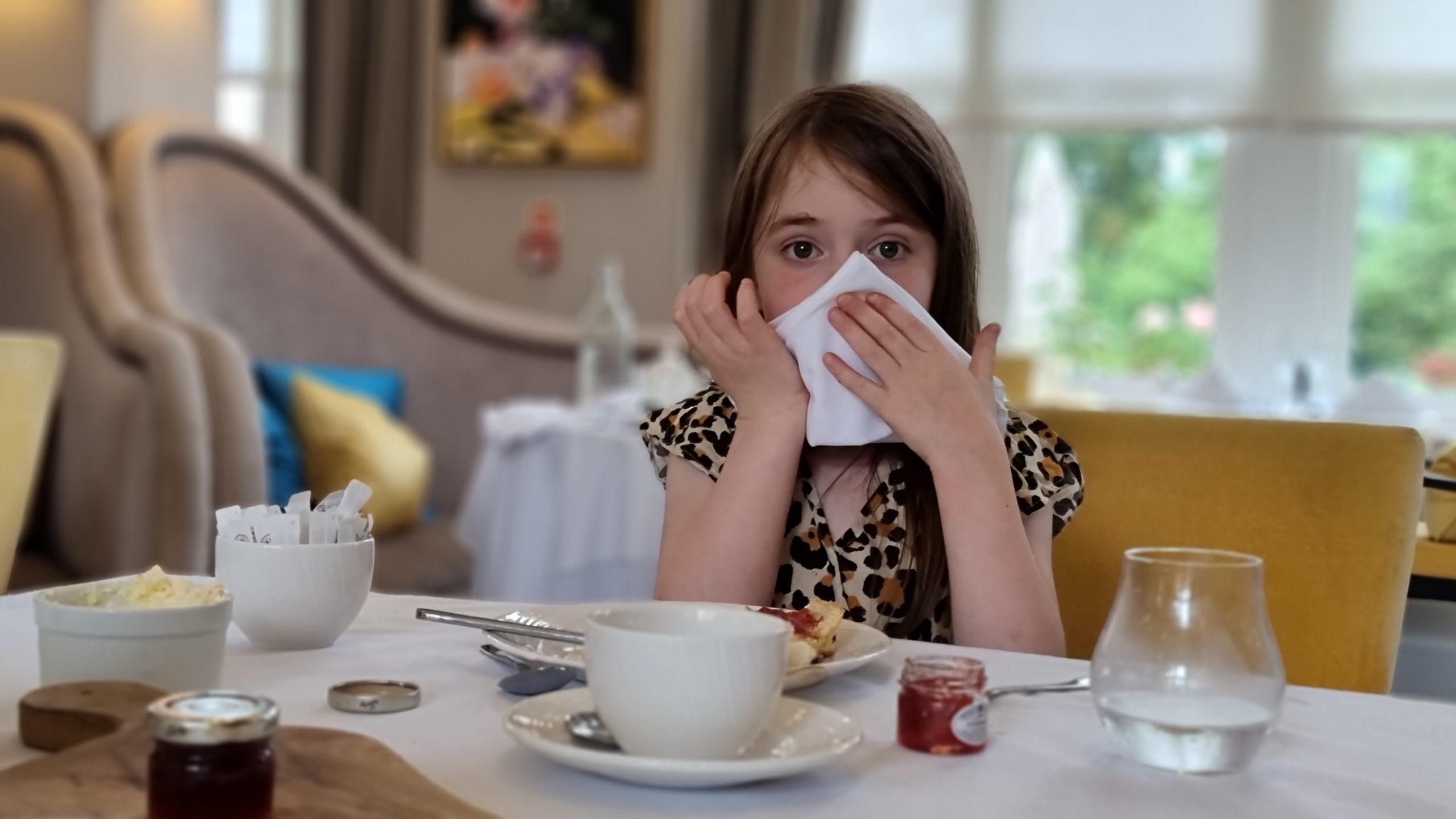 Full image of Wiping with a napkin.
