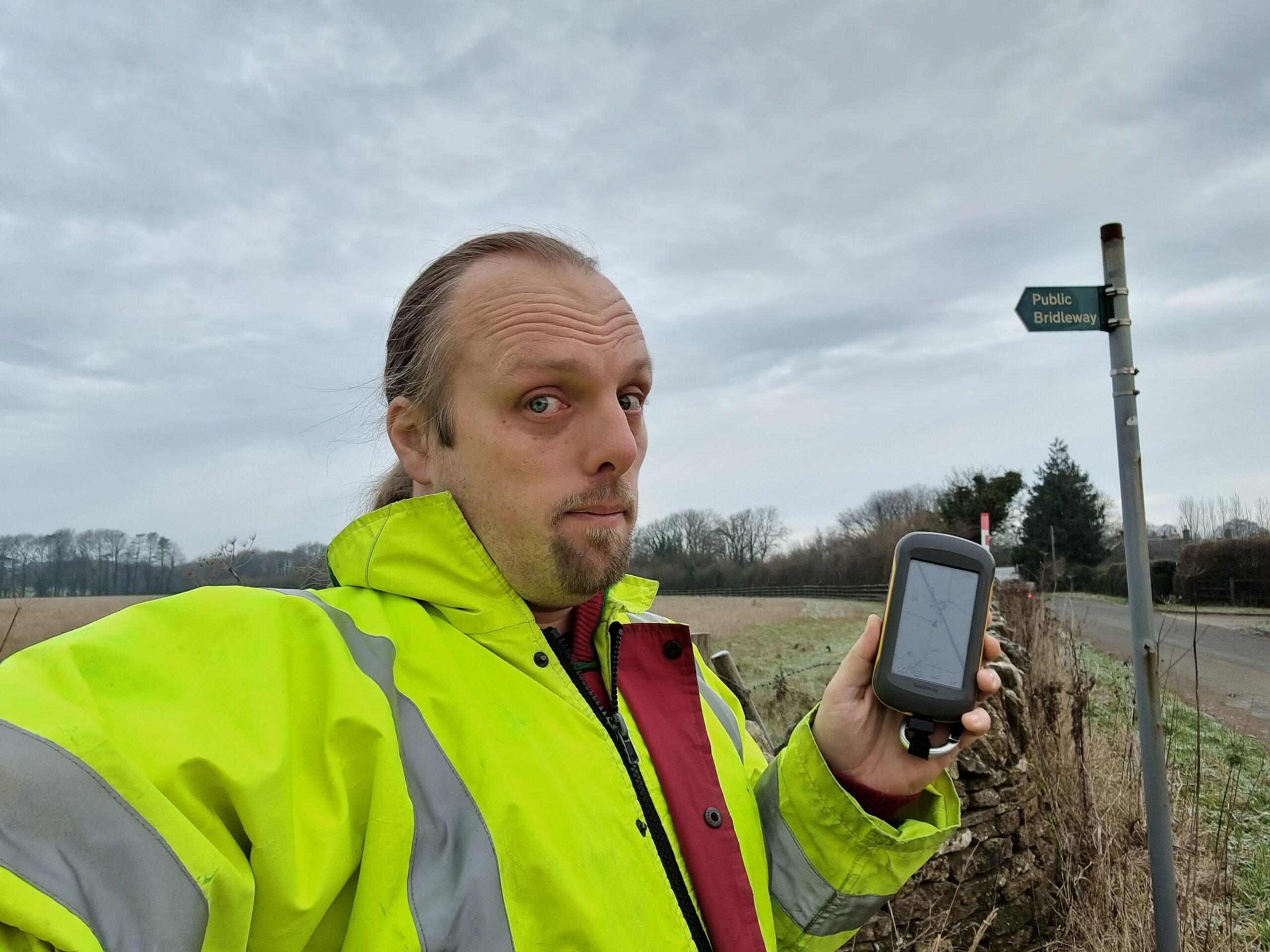 Full image of I found a footpath!